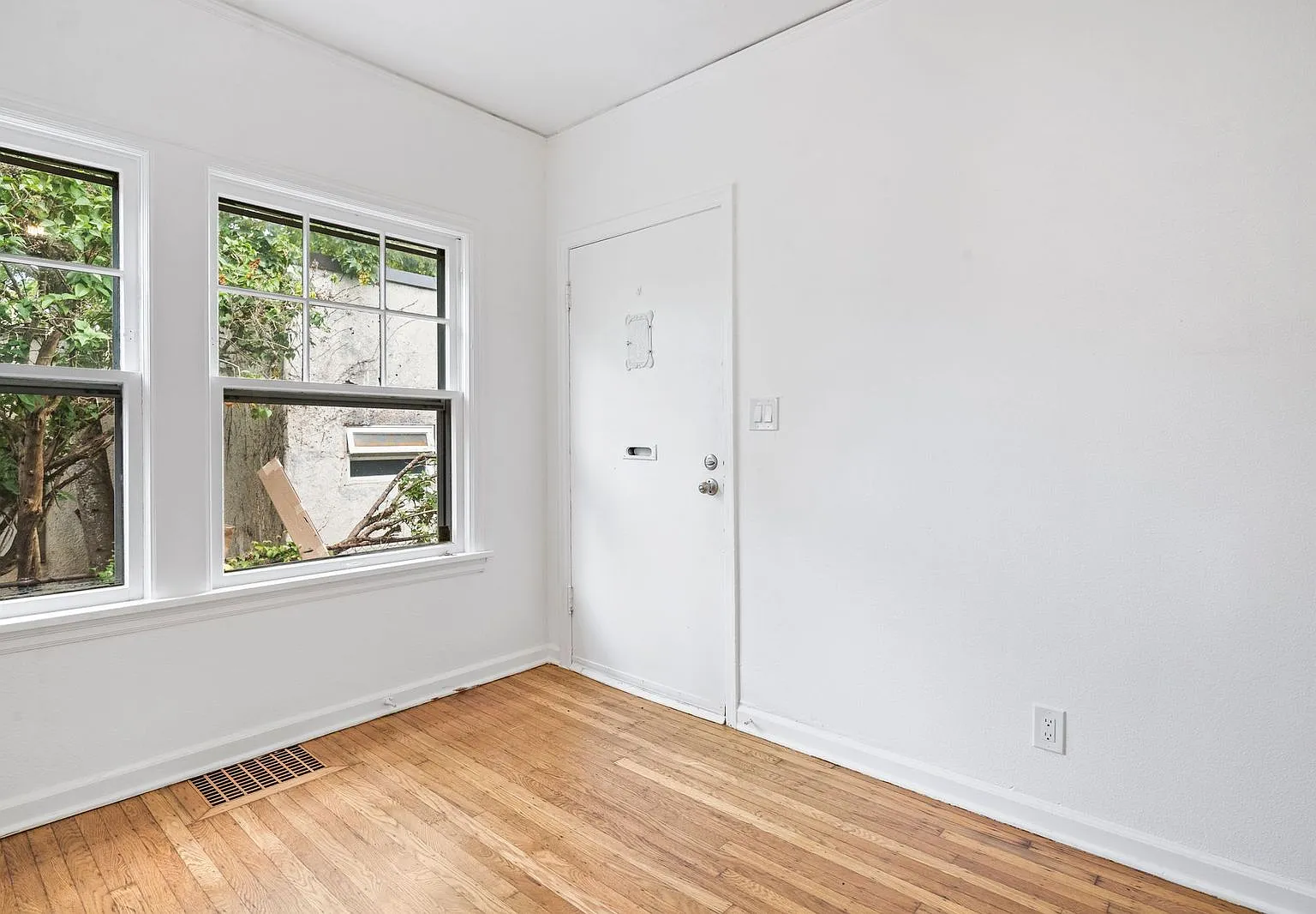 1 bed, $1,695 — Photo 4