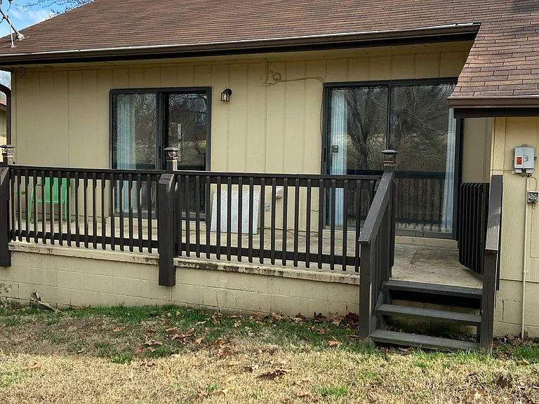 5 Eleanor Ln — Photo 12