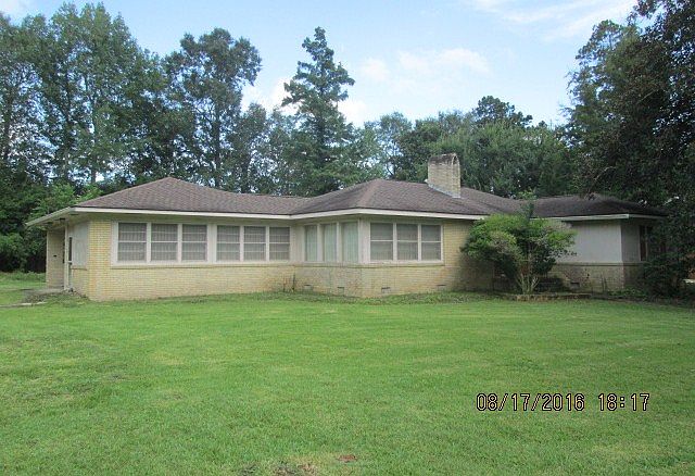 1st image of 844 Tampa St