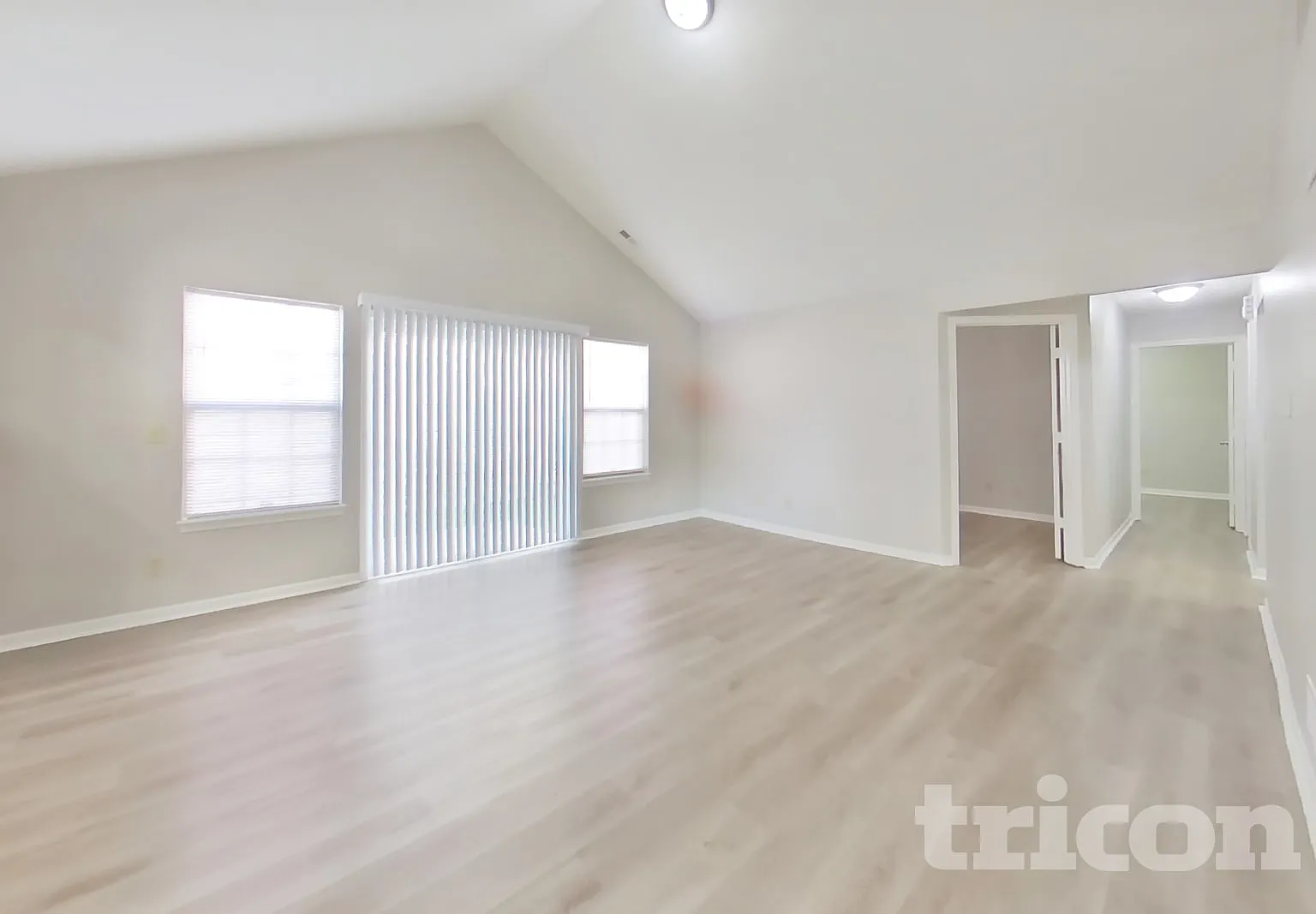 4914 Marigold Lane Indianapolis IN — Photo 2
