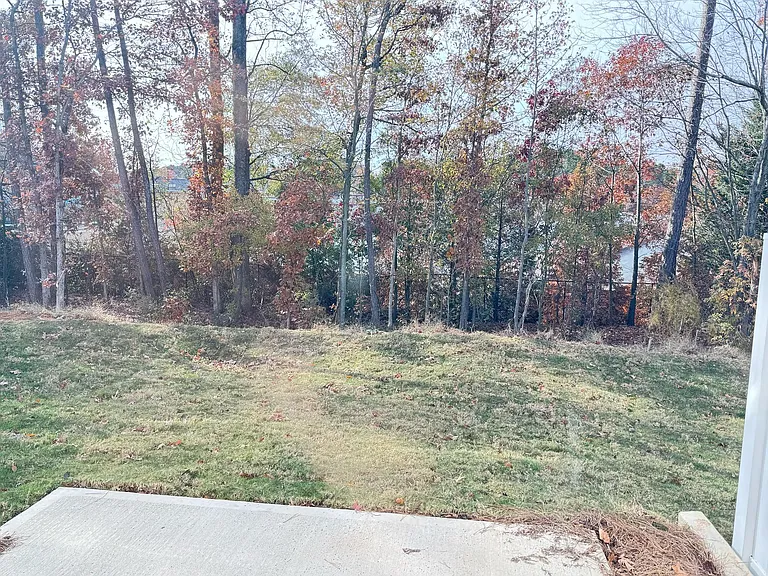2020 Underwood Dr — Photo 11