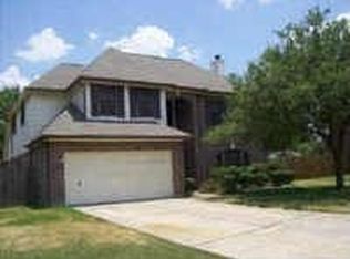 410 N Hampton Ct, Highlands, TX 77562