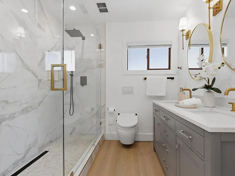 7947 Serena Ct — Photo 39