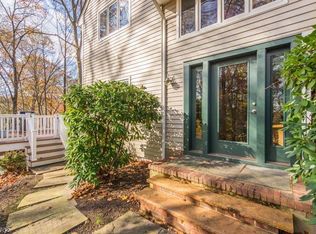 4 Deerwood Trl, Warren, NJ 07059