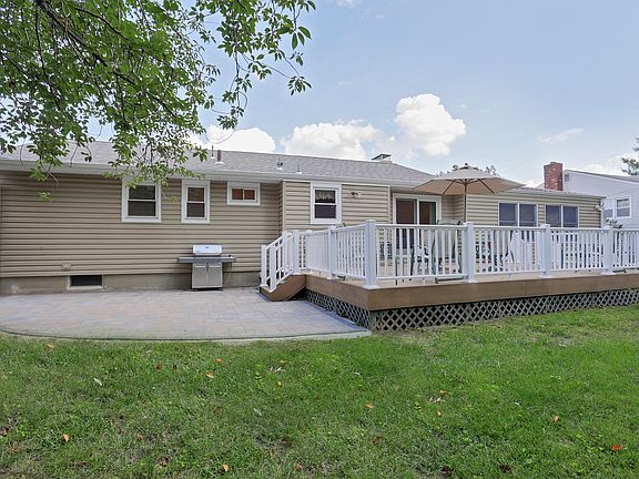 4th image of 47 Kim Ln
