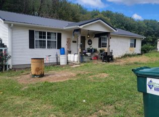 211 Church St, Spencer, TN 38585