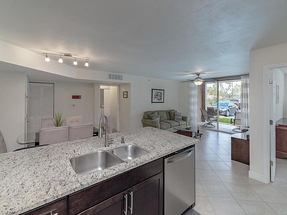 5th image of 1150 Wildwood Lakes Blvd #8103