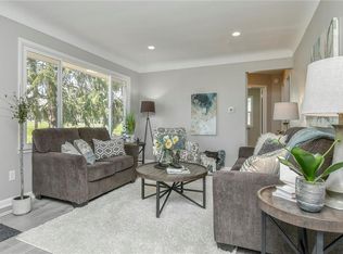 3503 Columbia St, Des Moines, IA 50313