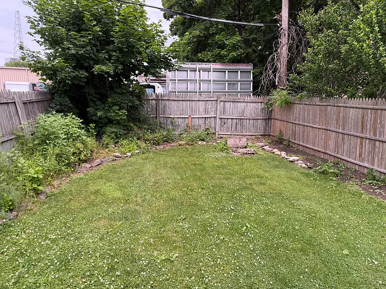32 Hamilton St #1 — Photo 3