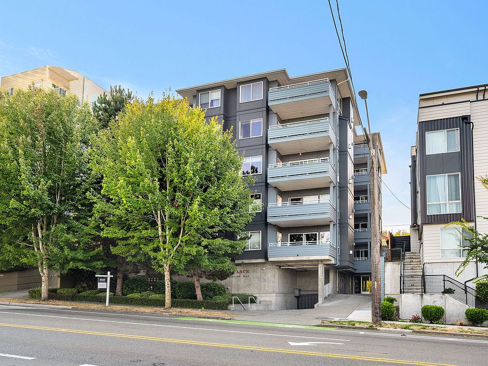 1st image of 3112 SW Avalon Way Unit 302