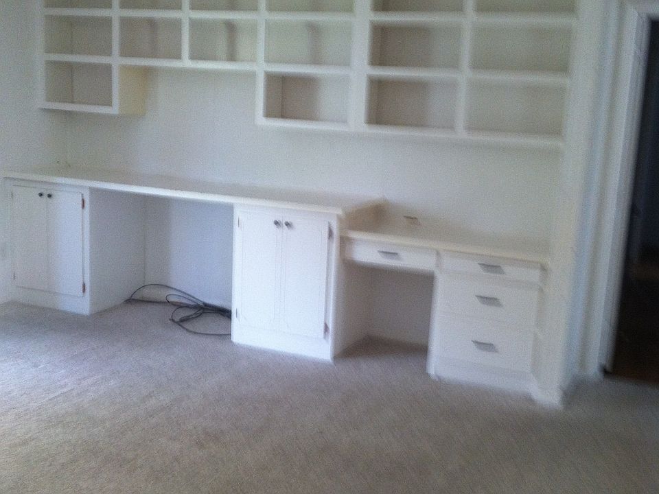 2nd image of 2807 Walmar Pl
