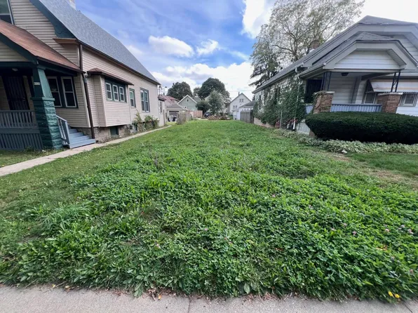 4024 North 19TH STREET, Milwaukee, WI 53209