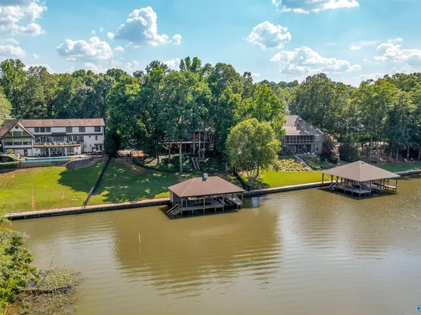 175 Wilson Dr, Gadsden, AL 35901