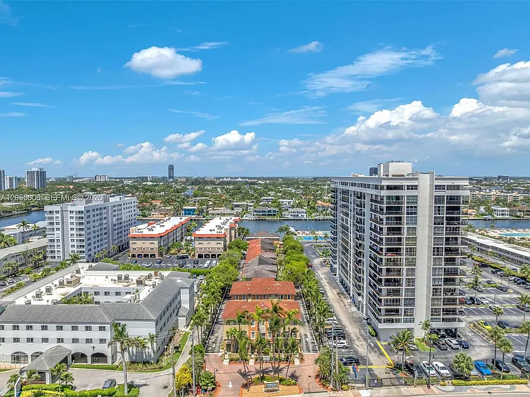 2065 S Ocean Dr #Townhouse 1 — Photo 72