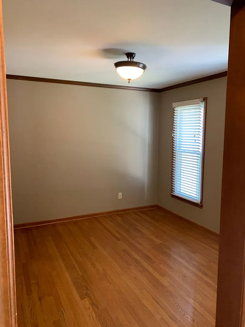 Room in 3 Bedroom Home at 2625 Sawmill Rd — Photo 4