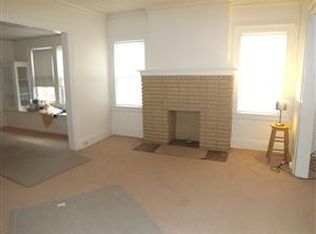 1709 Hartshorn Rd, East Cleveland, OH 44112