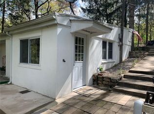 15 Elm Rd, Lake Peekskill, NY 10537