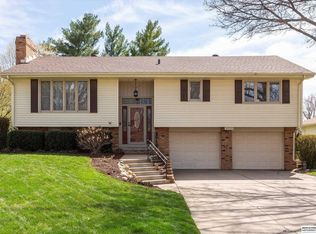 14733 Castelar Cir, Omaha, NE 68144