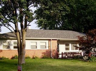 233 Beechwood Rd, East Norriton, PA 19401