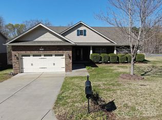7283 Bradberry Ln, Denver, NC 28037