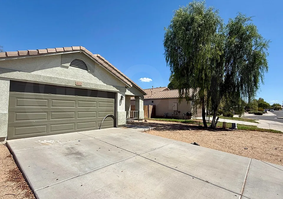 8222 W Pima St