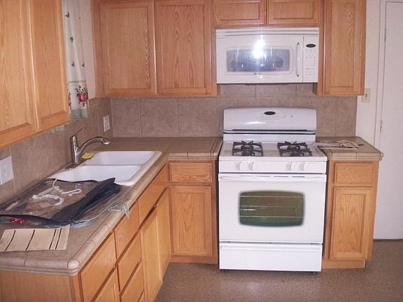 2nd image of 509 N Santa Ana St