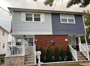 201 Benton Ave, Staten Island, NY 10305