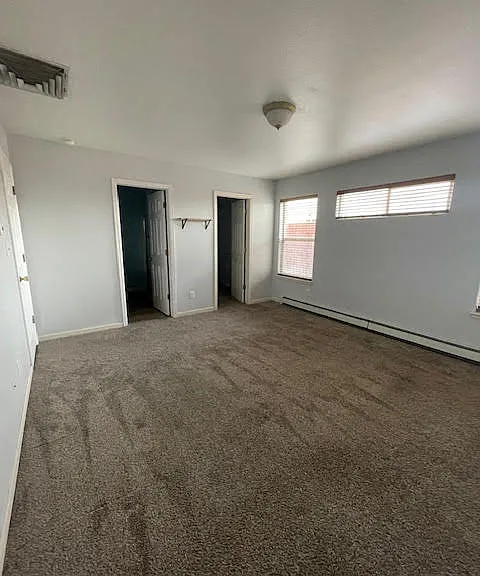 2814 Meade Ct — Photo 10