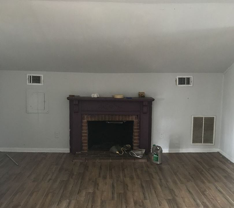 1st image of 818 Orchard St #A