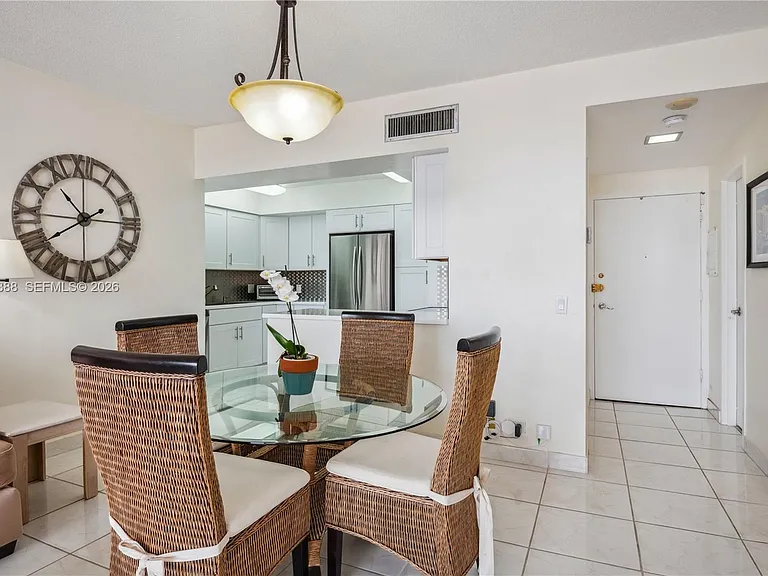 3505 S Ocean Dr #604 — Photo 7