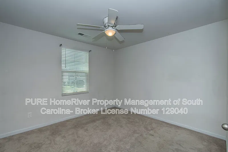 3 bed, 2.0 bath, 1171 sqft, $1,700 — Photo 3