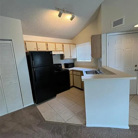 1972 Lake Atriums Cir #187 — Photo 15