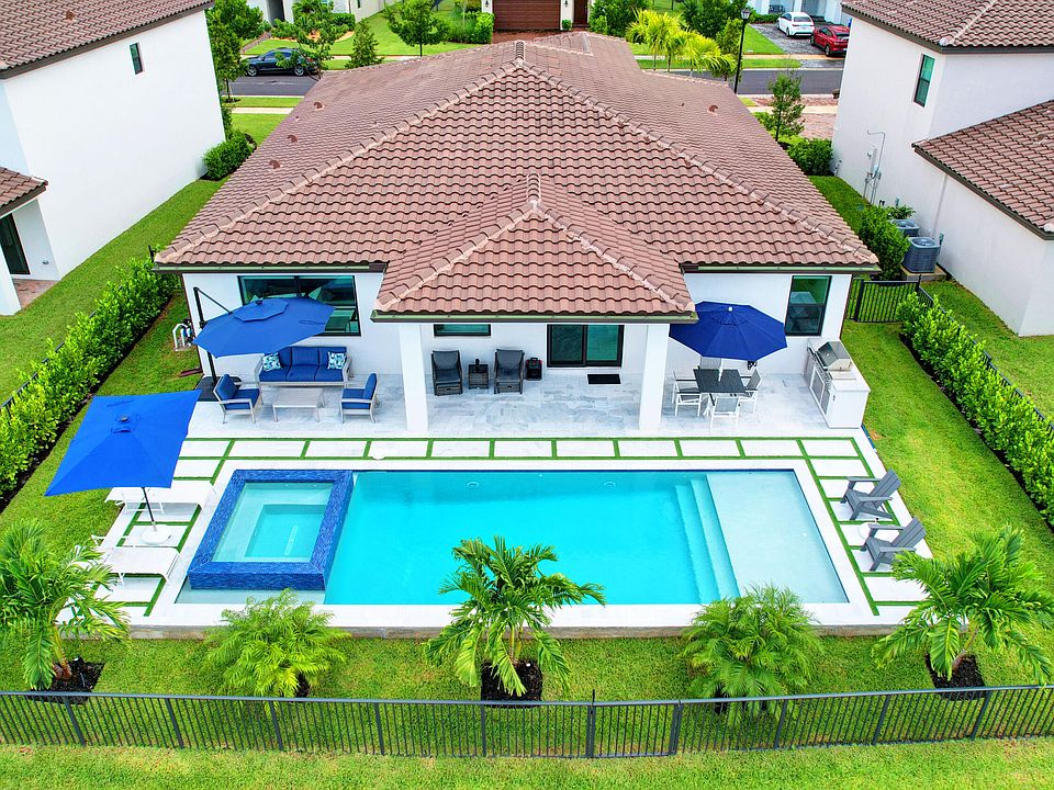 1st image of 1313 Whitcombe Drive