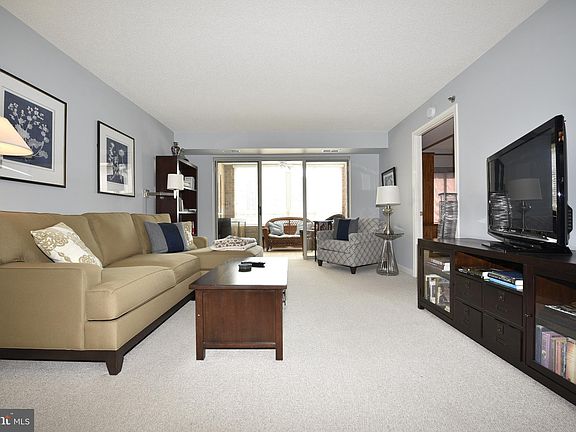 2nd image of 2181 Jamieson Ave Unit 3-907