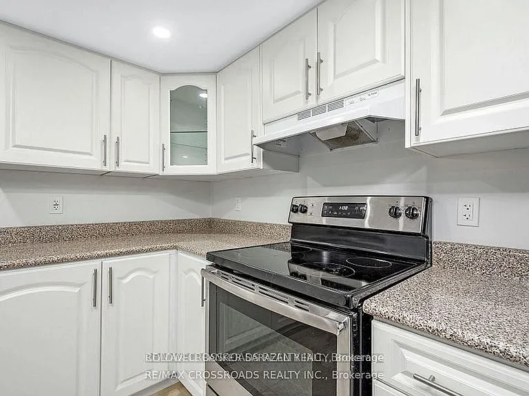 2095 Haig Dr #BASEMENT — Photo 14