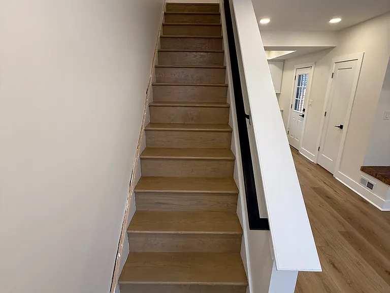155 W Palmer St — Photo 17
