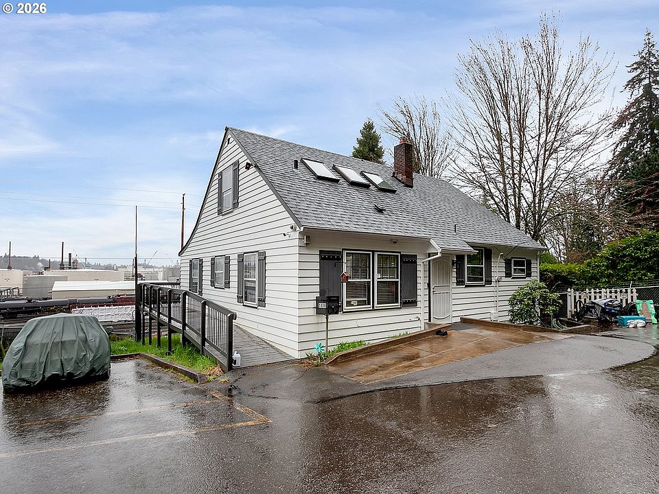 1st image of 5135 NW Saint Helens Rd