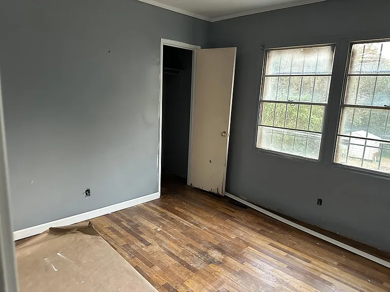950 W Grenada Ter — Photo 8