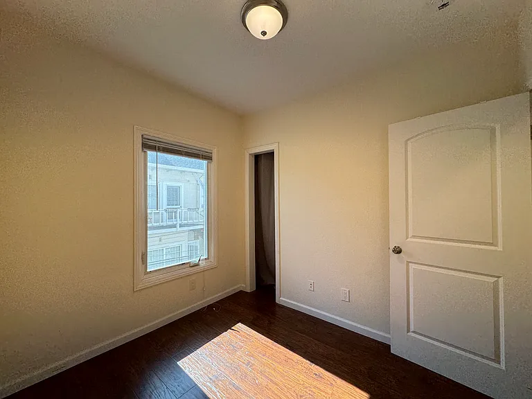2079-87 Delaware Street — Photo 57