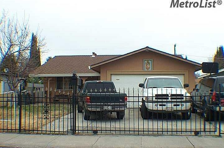 2nd image of 1424 Anna St