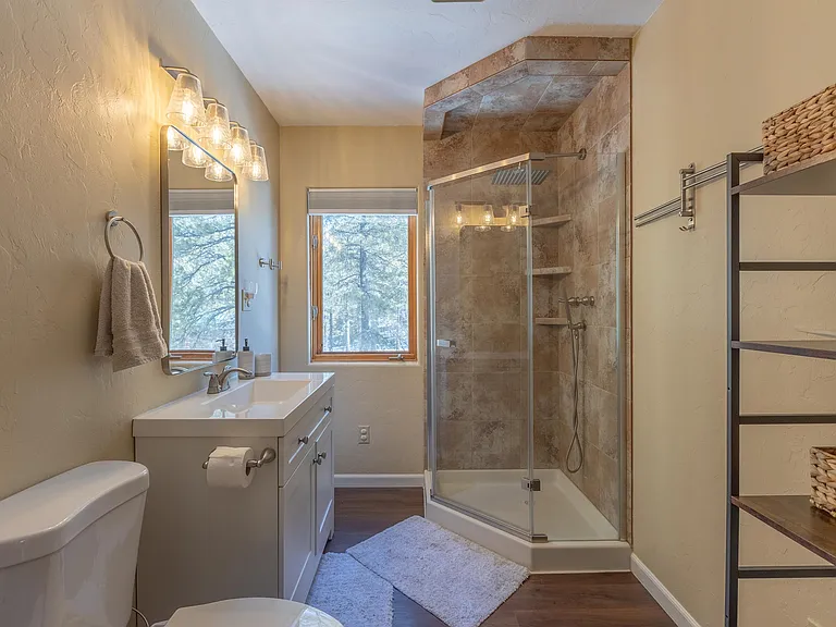 1810 Shenandoah Dr — Photo 26