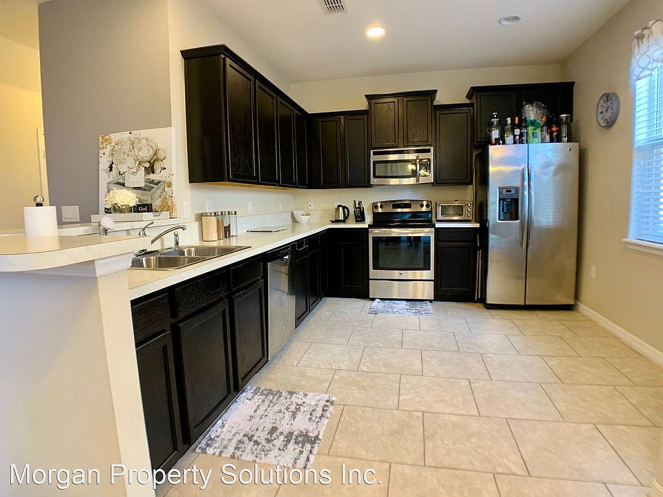 1st image of 2165 Betsy Ross Ln