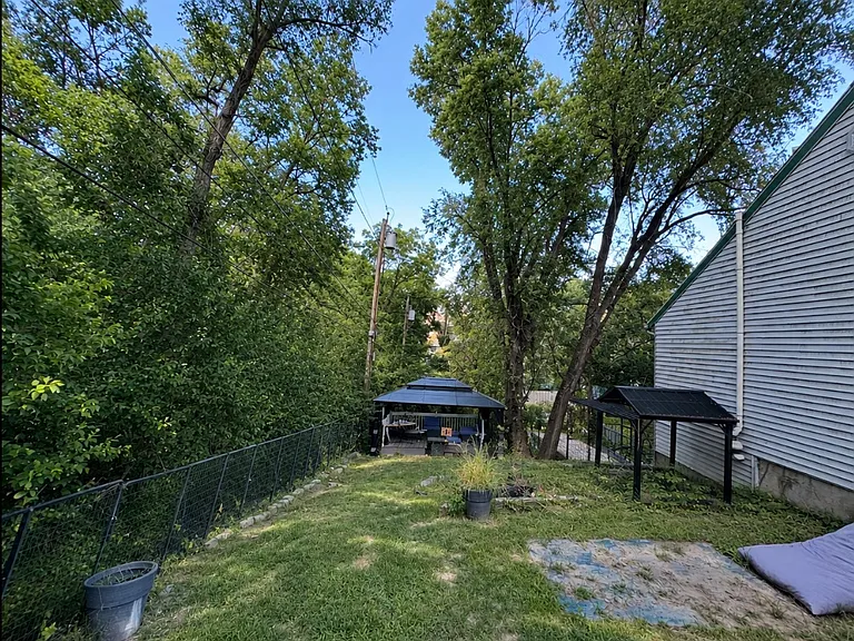 305 Orchard Cir — Photo 23