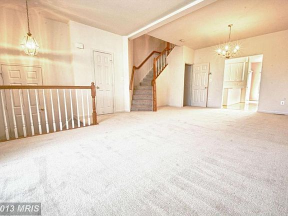 2nd image of 2544 James Maury Dr