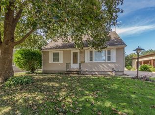 2410 Deborah Dr SW, Cedar Rapids, IA 52404