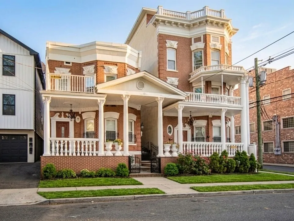 3 Montclair Ave #2