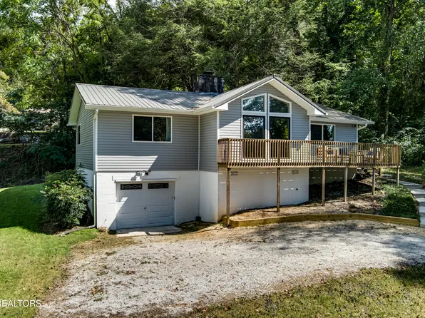 2387 Sugar Grove Valley Rd, Harriman, TN 37748