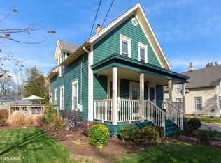 15 Michigan Ave, Dundee, IL 60118