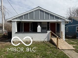 1st image of 2961 N Gladstone Ave