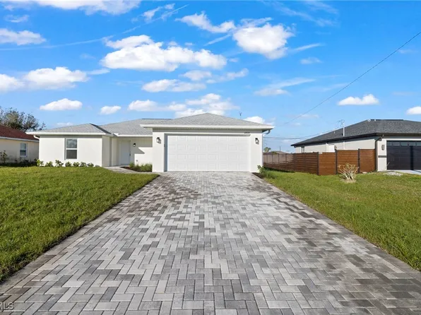 2824 NE 2nd Ave, Cape Coral, FL 33909